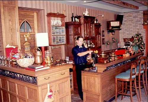 Restoranai, kavinės, barai Retro stiliaus restoranas "Ponios Liusi Buduaras" Palangoje