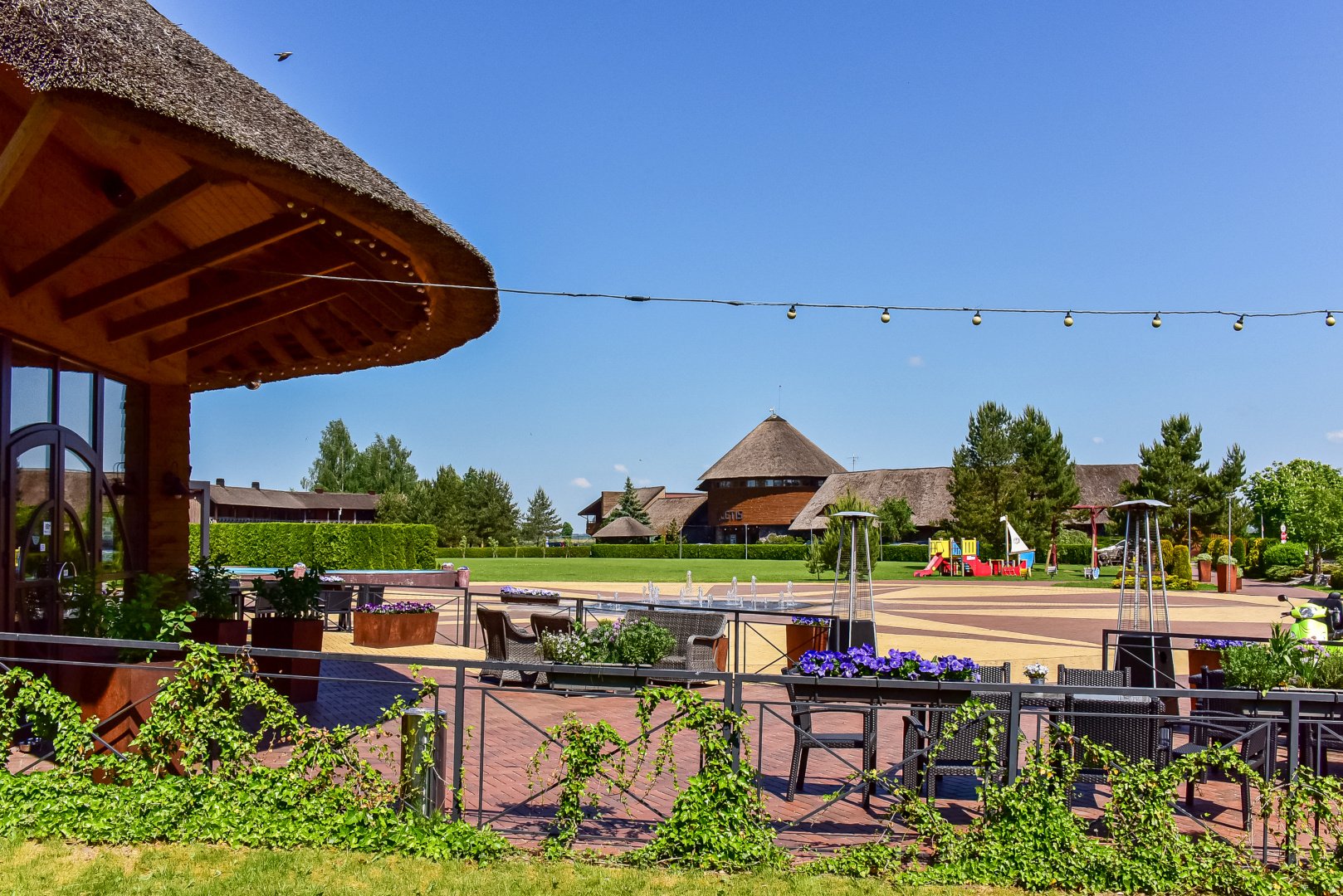 SPA paslaugos, sporto klubai Sodyba ,,Karpynė" kviečia praleisti laika Spa centre