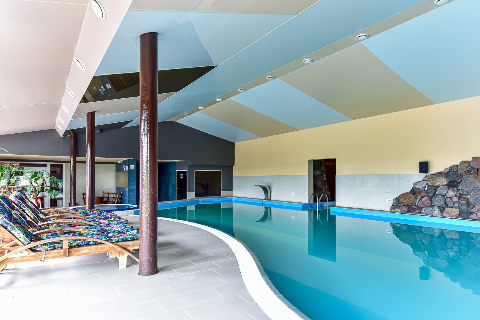 SPA paslaugos, sporto klubai Sodyba ,,Karpynė" kviečia praleisti laika Spa centre