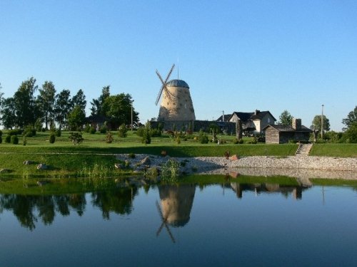 Restoranai, kavinės, barai Šeduvos Malūnas kviečia švęsti ir ilsėtis.