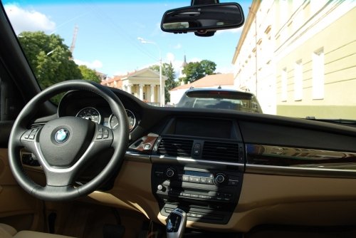 Automobilių nuoma  BMW, Bentley, Rolls-Royce, Mercedes, Jaguar nuoma