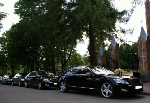 Automobilių nuoma  BMW, Bentley, Rolls-Royce, Mercedes, Jaguar nuoma