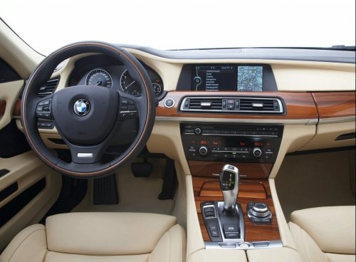 Automobilių nuoma  BMW, Bentley, Rolls-Royce, Mercedes, Jaguar nuoma