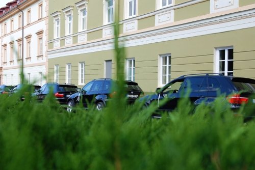Automobilių nuoma  BMW, Bentley, Rolls-Royce, Mercedes, Jaguar nuoma