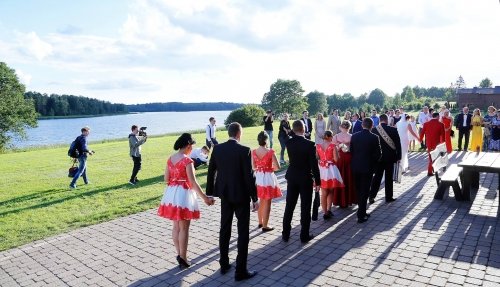 Sodybos, dvarai, vilos PAS ŠEŠTOKĄ Vilos Sodybos Nuoma Vestuvėms iki 80 vietų 