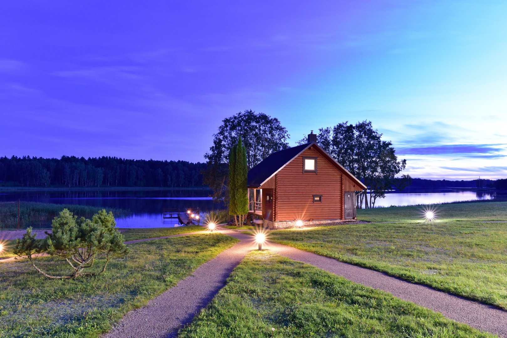 Sodybos, dvarai, vilos PAS ŠEŠTOKĄ Vilos Sodybos Nuoma Vestuvėms iki 80 vietų 