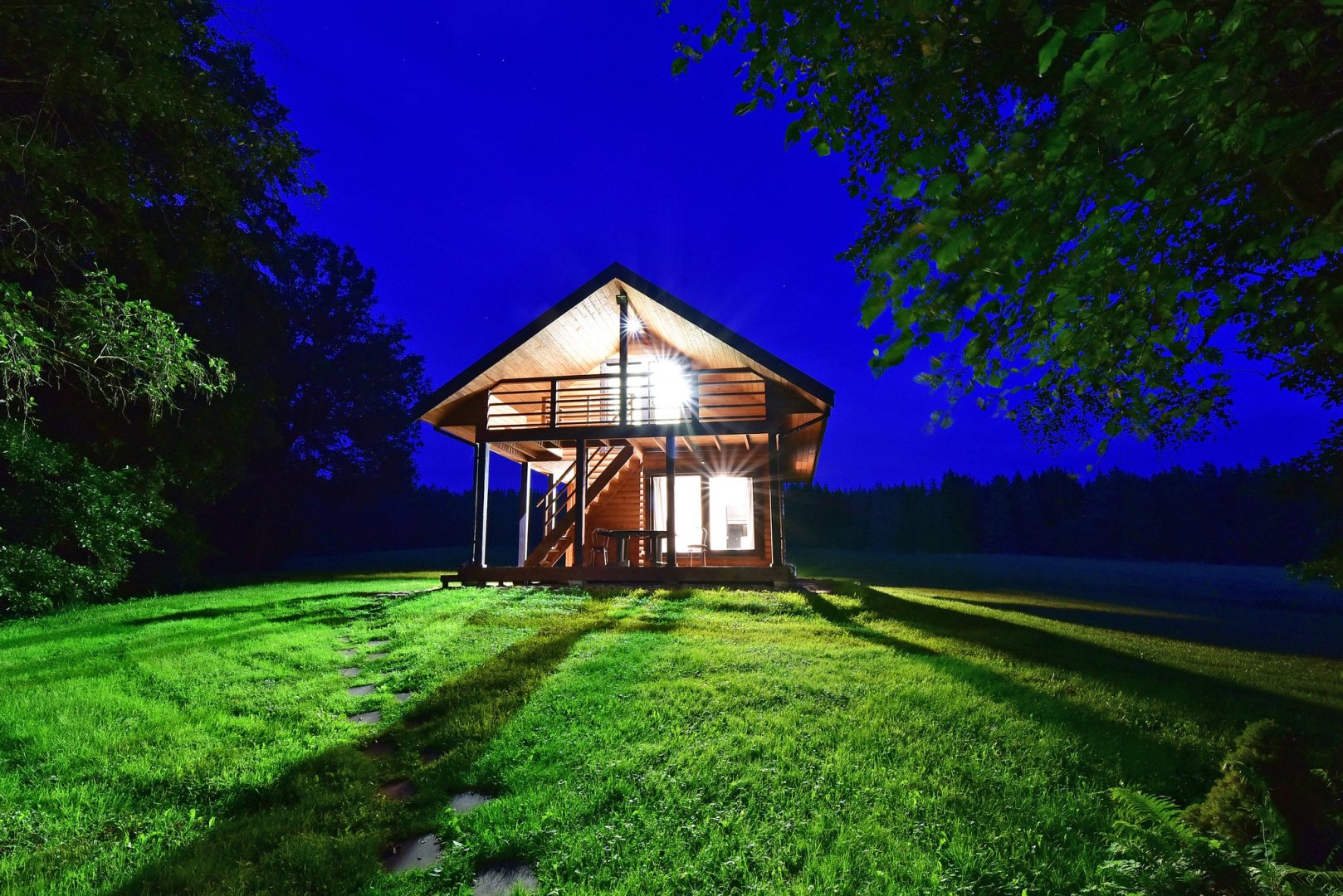 Sodybos, dvarai, vilos PAS ŠEŠTOKĄ Vilos Sodybos Nuoma Vestuvėms iki 80 vietų 