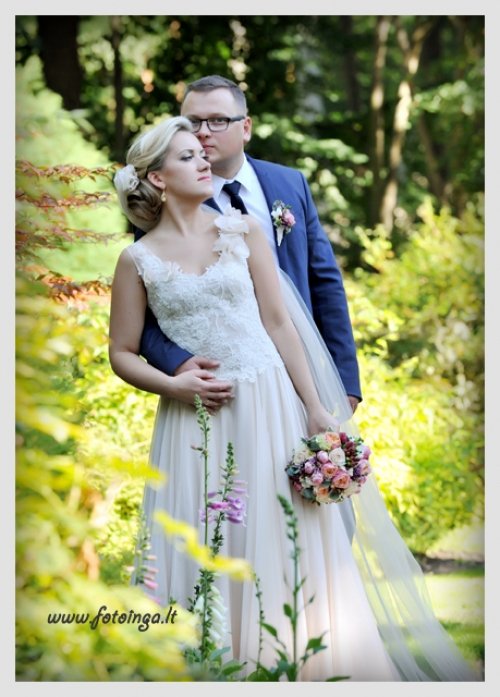 Foto paslaugos, fotografija Jaunavedžių fotosesijos. Ikivestuvinės fotosesijos. Povestuvinės 