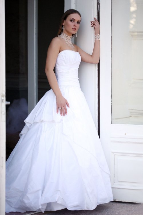Vestuvinių suknelių salonai GLAMOUR BOUTIQUE