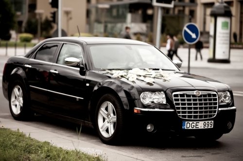 Automobilių nuoma Vestuvinių automobilių nuoma-chrysler 300c