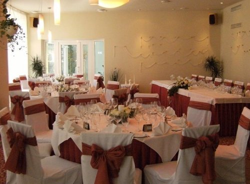 Restoranai, kavinės, barai Viešbučio „Perkūno namai“ restoranas–nuostabi vieta Jūsų šventei