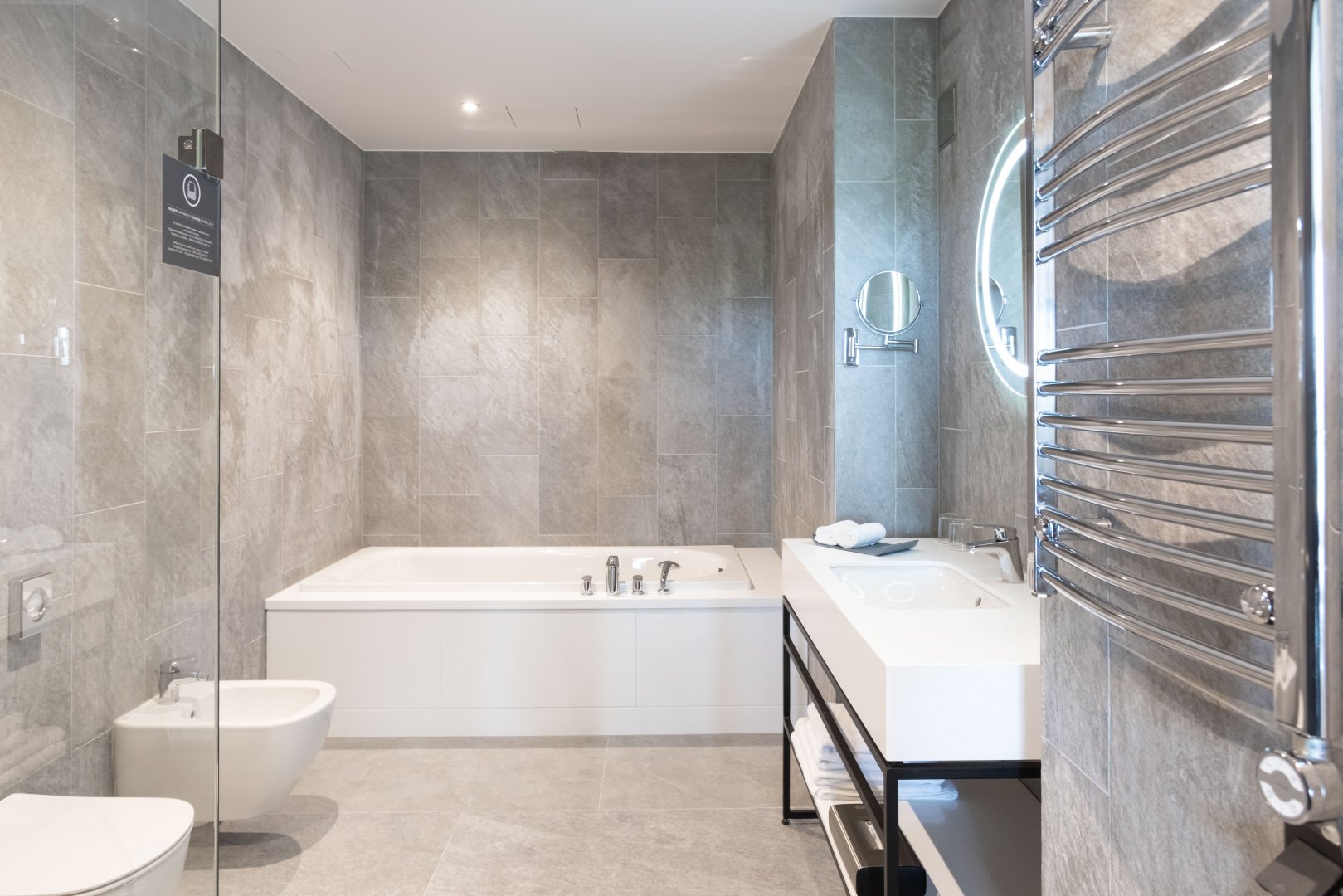 Viešbučiai Svajonių vestuvės viešbutyje „Vilnius Grand Resort” 