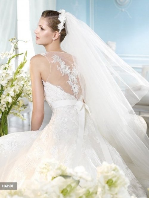Vestuvinių suknelių salonai Salone "ŽEIGA" naujausių tendencijų modelių papildymas!
