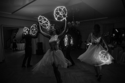 Atlikėjai jūsų šventei MúrMur show -  LED show šokių programa Jūsų vakarui 