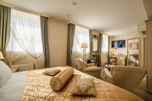 Viešbučiai Pasiūlymas Jaunavedžiams viešbutyje RAMADA Hotel & Suites Vilnius