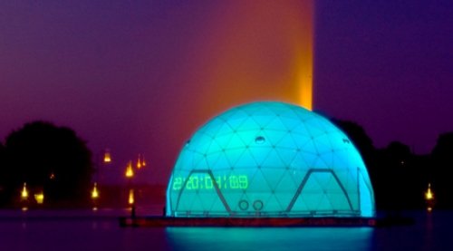 Palapinės Įspūdingi kupoliniai paviljonai, palapinės.