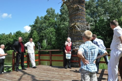Piršlys, renginio vedėjas Aktorė K. Kazlauskaitė ir Raimondas Šilanskas. Piršliai, vedėjai