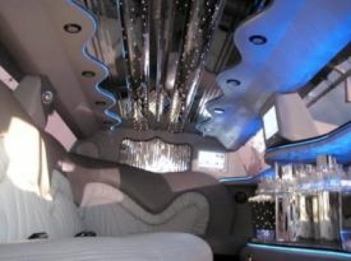 Limuzinai vestuvėms LUXLIMO.LT - teisingas pasirinkimas!