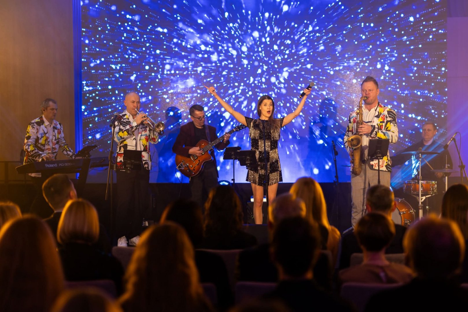 Muzikantai vestuvėms Gyvo garso grupė "Diksai" -  Muzika tobulai šventei !