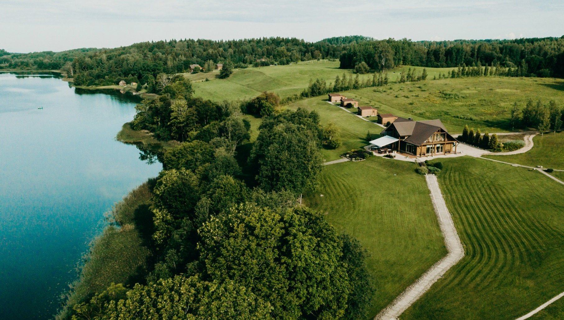 Sodybos, dvarai, vilos „Bitės vila“ Jūsų šventei