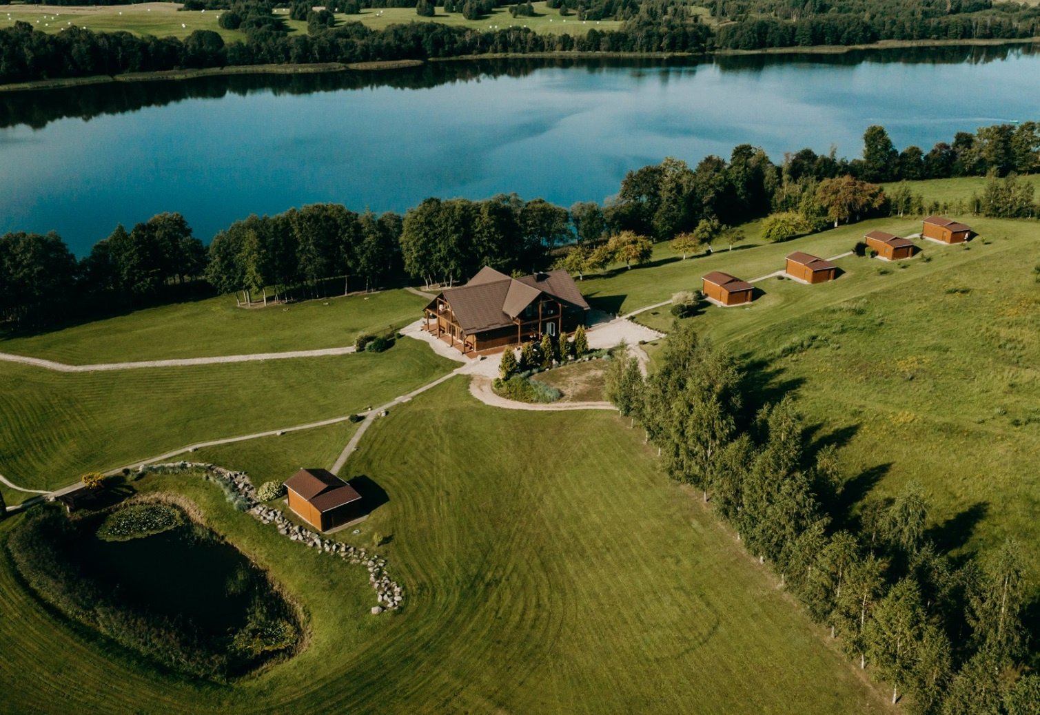 Sodybos, dvarai, vilos „Bitės vila“ Jūsų šventei
