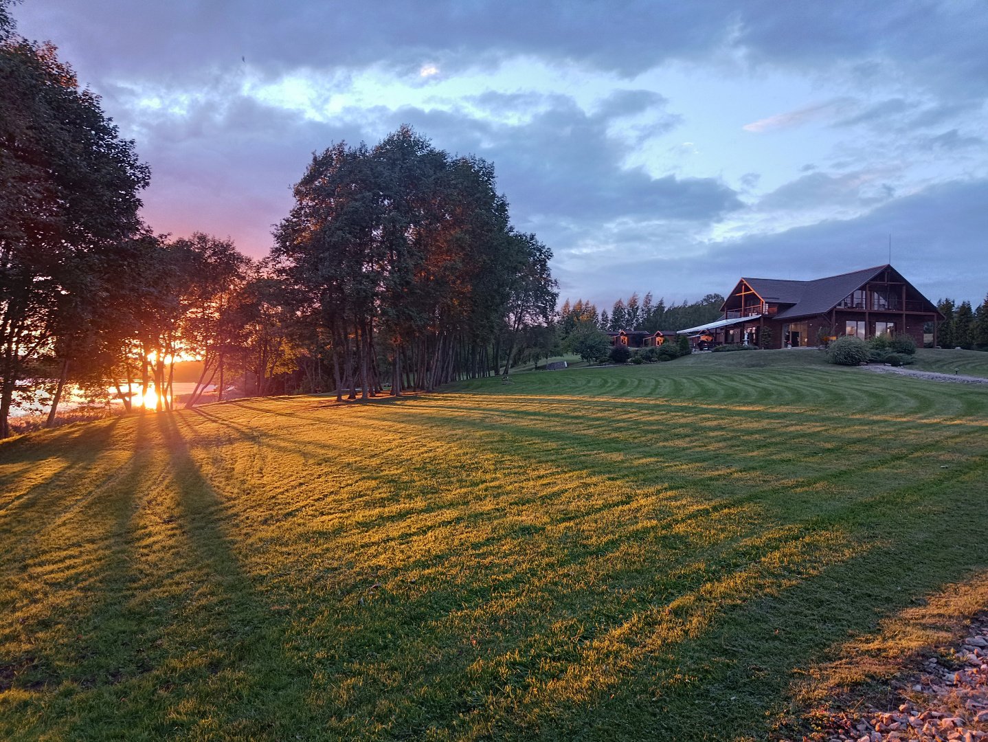 Sodybos, dvarai, vilos „Bitės vila“ Jūsų šventei