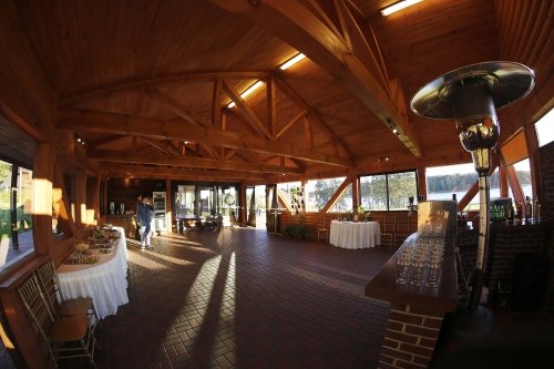 Restoranai, kavinės, barai Vestuvių Salė bei Nakvynė 80 vietų Molėtų rajone 