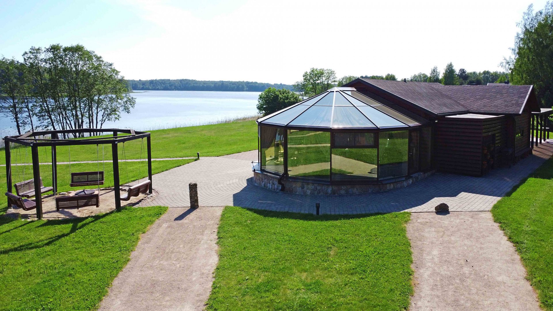 Restoranai, kavinės, barai Vestuvių Salė bei Nakvynė 80 vietų Molėtų rajone 