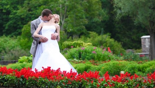 Vestuvių filmuotojai Vestuvių ir kitų renginių filmavimas ir fotografavimas