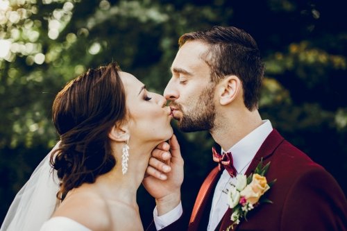 Vestuvių filmuotojai Fotografuojam - filmuojam vestuves.