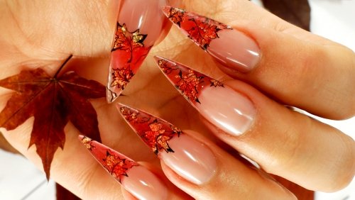 Vestuvinės šukuosenos, grožio procedūros, soliariumai Exclusive Nail Studio- 'Nocturne'- manikiuro studija