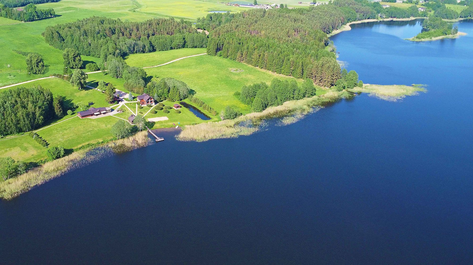Akcijos, nuolaidos Vila PAS ŠEŠTOKĄ Molėtų rajone prie ežero 80 vietų