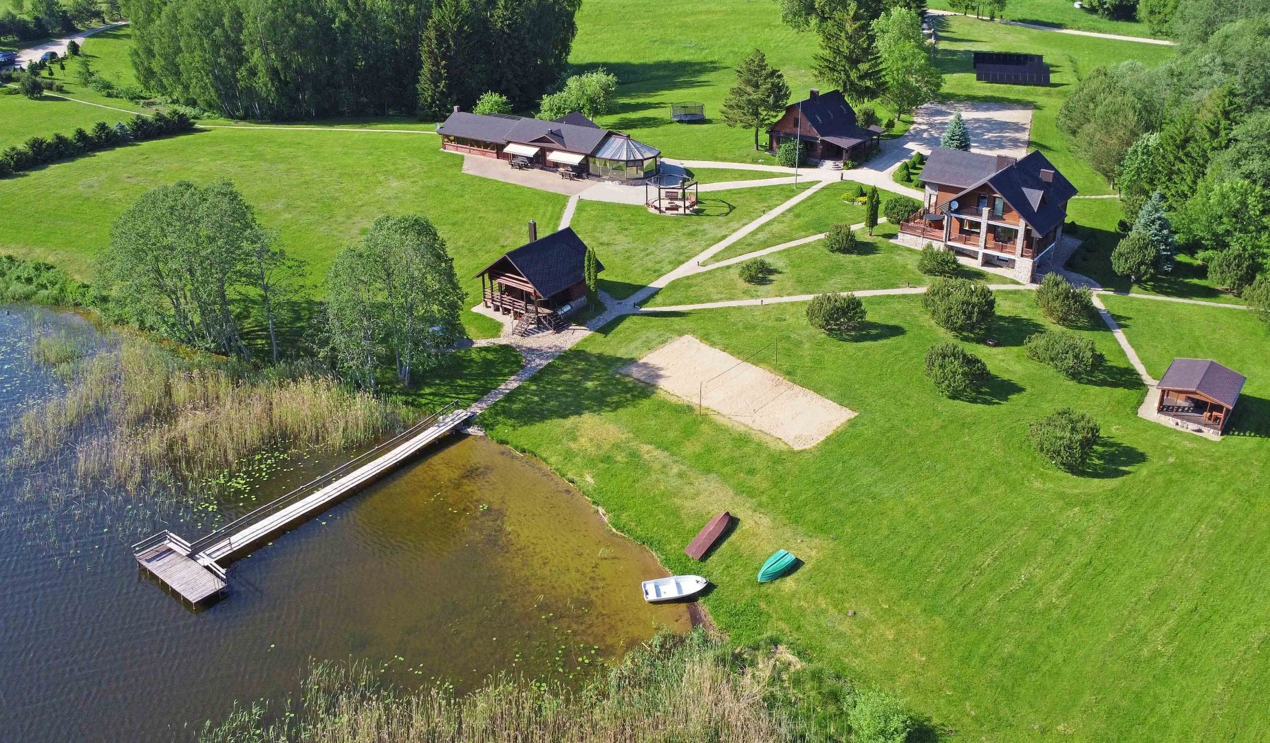 Akcijos, nuolaidos Vila PAS ŠEŠTOKĄ Molėtų rajone prie ežero 80 vietų