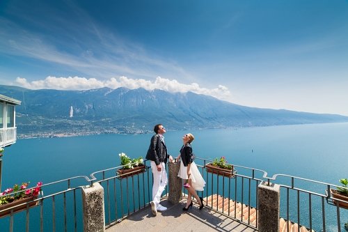 Foto paslaugos, fotografija Įdomus ir kūrybiškas vestuvių fotografas