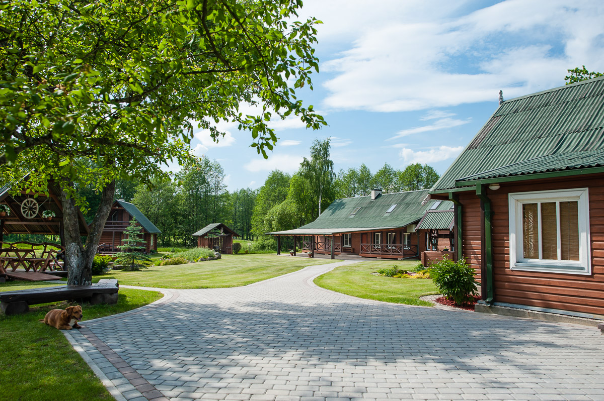 Sodybos, dvarai, vilos Viktorijos sodyba