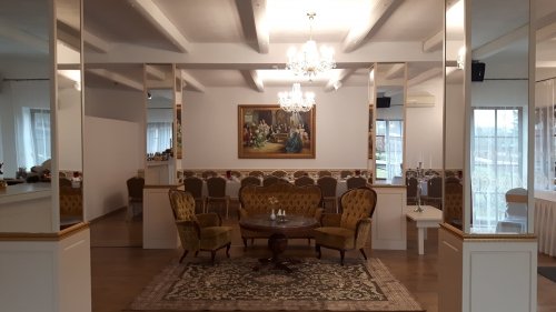 Restoranai, kavinės, barai Salotės restoranas