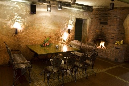 Restoranai, kavinės, barai Rausvasis safaris