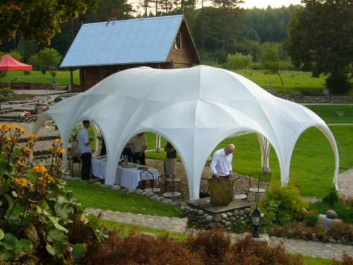 Palapinės PAVILJONŲ nuoma, dekoravimas šventėms www.vippaviljonai.lt