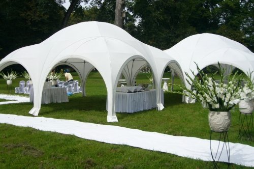 Palapinės PAVILJONŲ nuoma, dekoravimas šventėms www.vippaviljonai.lt