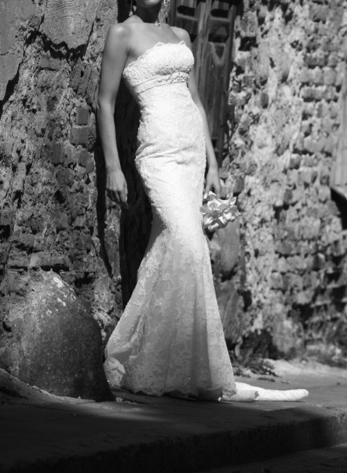 Vestuvinių suknelių salonai Parduodu vestuvinę suknęlę La Sposa
