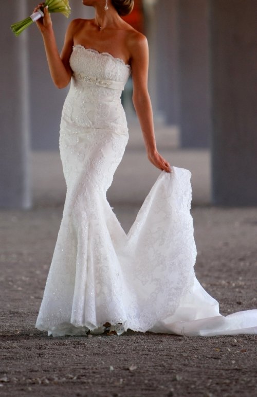 Vestuvinių suknelių salonai Parduodu vestuvinę suknęlę La Sposa