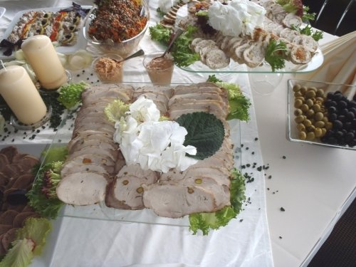 Viskas vestuvėms vienoje vietoje Viskas vienoje vietoje Jūsų nepakartojamai šventei!