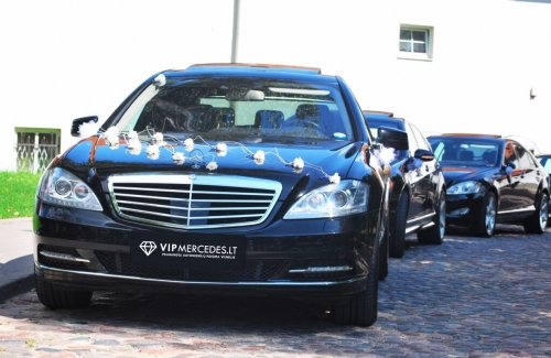 Automobilių nuoma Mercedes-Benz S klasės prabangių automobilių nuoma vestuvėms
