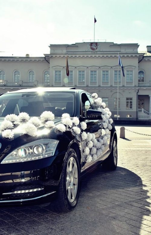 Automobilių nuoma Mercedes-Benz S klasės prabangių automobilių nuoma vestuvėms