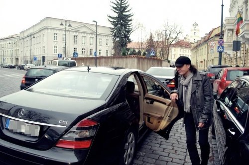 Automobilių nuoma Mercedes-Benz S klasės prabangių automobilių nuoma vestuvėms