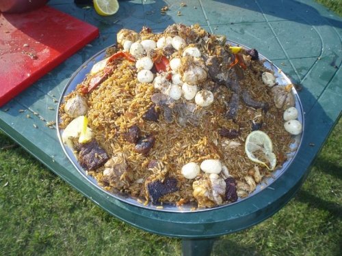 Maistas vestuvėms Gaminame sutartoje vietoje Tikrą uzbekiškus plovus , mantus, tikr