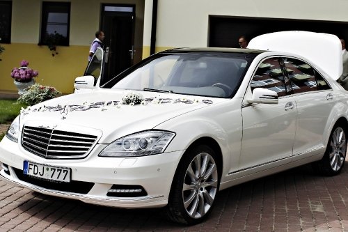 Automobilių nuoma Prabangus, išskirtinis, elegantiškas MERCEDES BENZ S500 LONG 2013