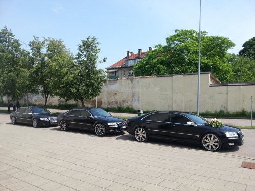 Automobilių nuoma Exclusive Audi A8 LONG 2009 m. BMW F10, PORCHE CAYENNE
