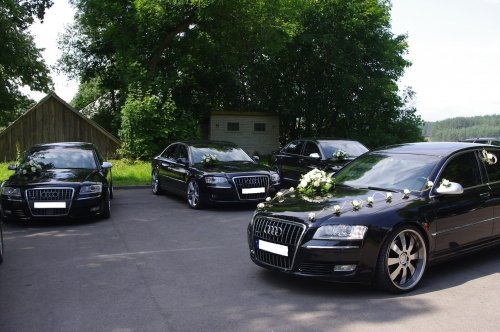 Automobilių nuoma Exclusive Audi A8 LONG 2009 m. BMW F10, PORCHE CAYENNE
