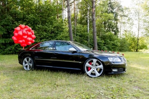 Automobilių nuoma Exclusive Audi A8 LONG 2009 m. BMW F10, PORCHE CAYENNE